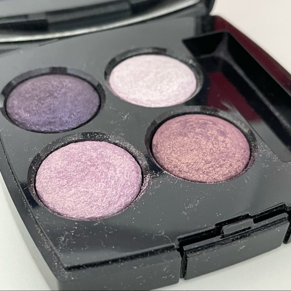 Chanel Quadra eye shadow